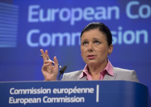 podwójna jakość żywności, żywność, Vera Jourova, komisja europejska