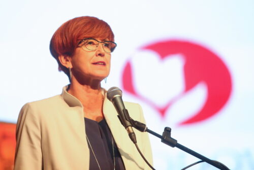 elżbieta rafalska, program 500 plus, świadczenia, ministerstwo pracy