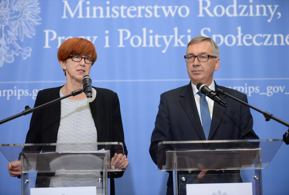 bezrobocie, stopa bezrobocia, oferty pracy, urząd pracy, ministerstwo pracy, elżbieta rafalska