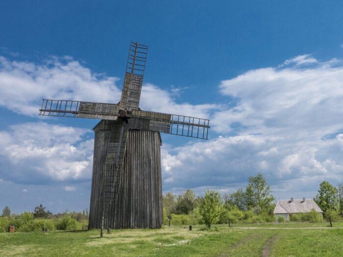 skansen, świętokrzyskie, Kto ma pszczoły, ten ma miód, miód, pszczoły