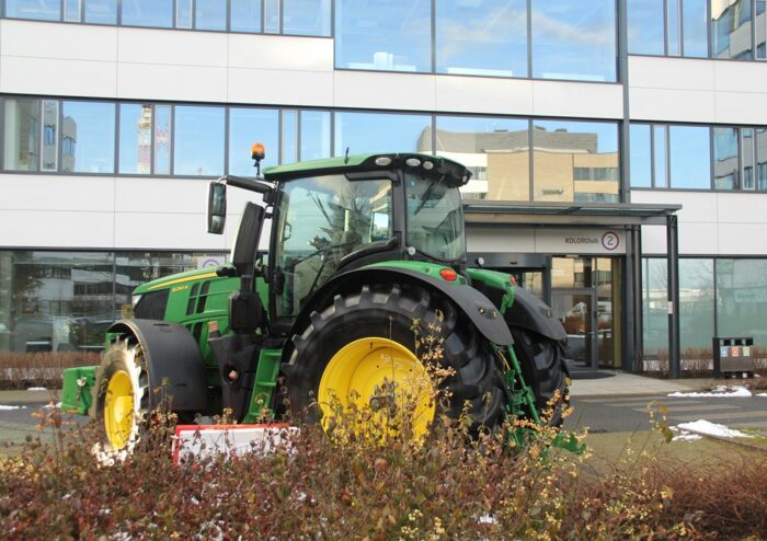 John Deere Business Service Center