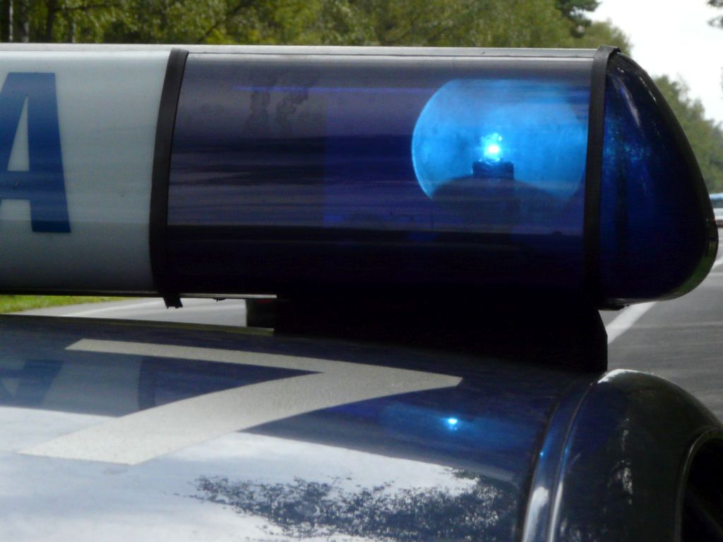 nielegalny handel alkoholem, sprzedaż alkoholu, bartoszyce, warmia i mazury, policja, przestępczość