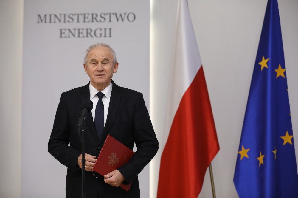 program wspierania energii z OZE, odnawialne źródła energii, oze, energia elektryczna, komisja europejska