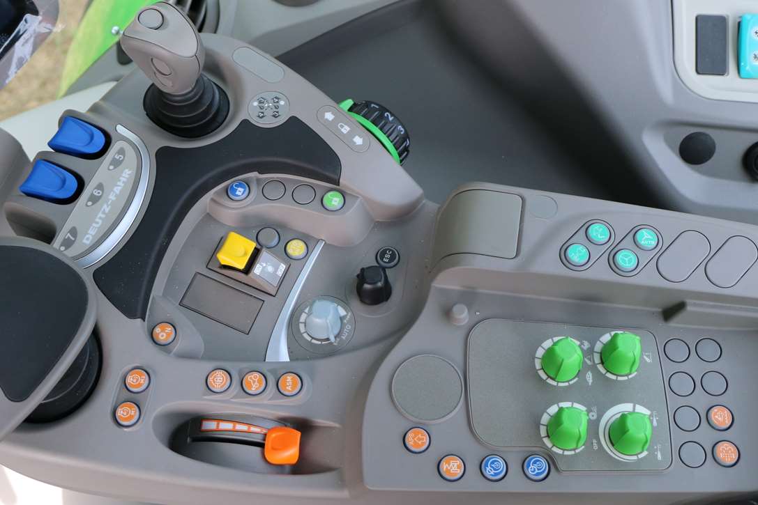 Deutz-Fahr RCshift 6215