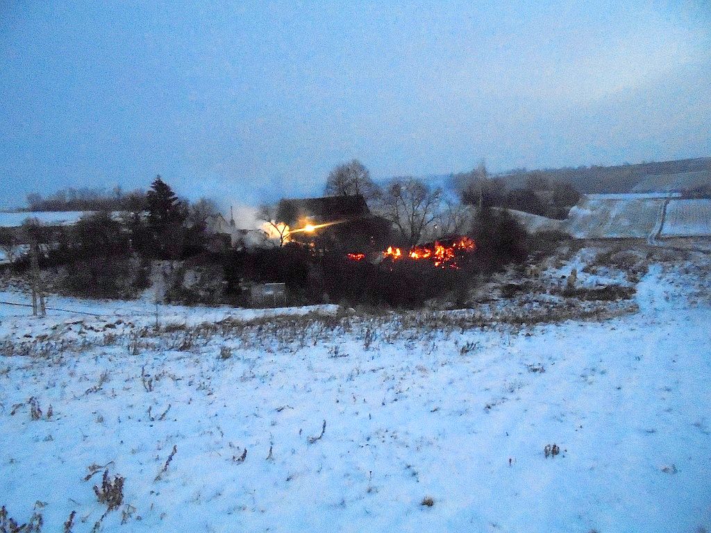 pożary gospodarstw, pożary, straż pożarna, pożary budynków gospodarczych, świętokrzyskie, małopolska