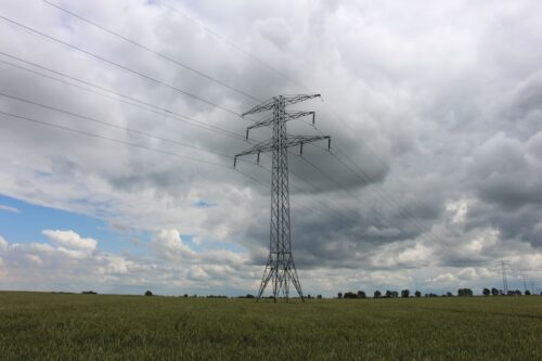rekompensaty dla właścicieli działek z linią energetyczną, linie energetyczne, sąd najwyższy, sąd okręgowy w olsztynie