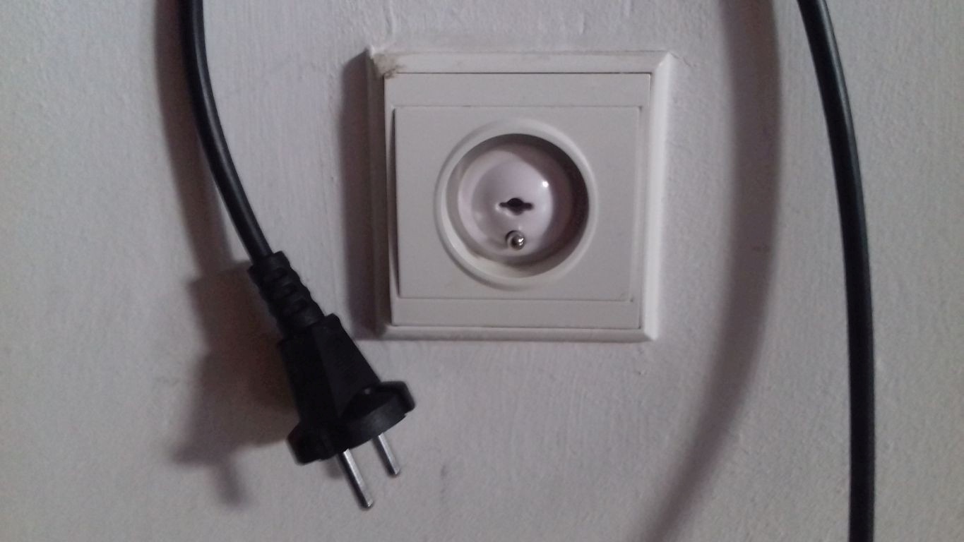 ubóstwo energetyczne, efektywność energetyczna, instytut badań strukturalnych, energia elektryczna, energia cieplna