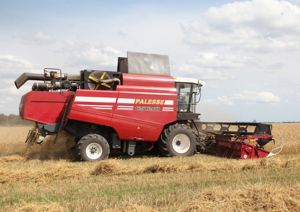 Gomselmash Palesse GS12 A1