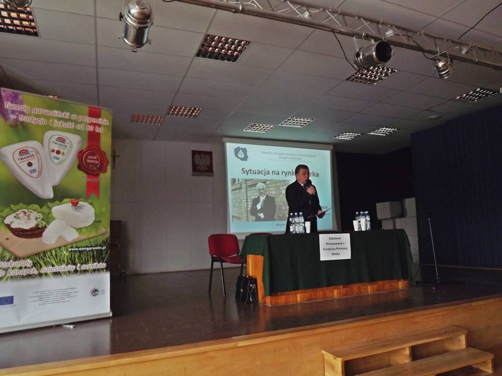 mleko, cena mleka, agrobiznes, Waldemar Broś, Garwolin, dostawa mleka