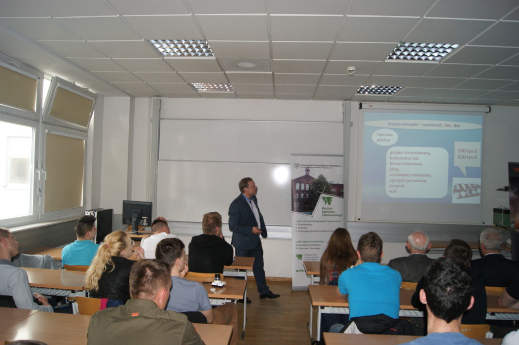 prof. Dariusz Jaskulski, studenci, Wydział Rolnictwa i Biologii