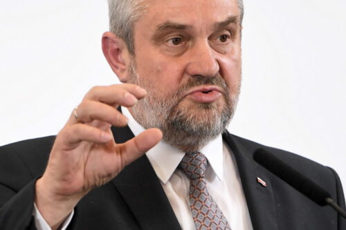 Jan Krzysztof Ardanowski, protesty rolników, sprzedaż owoców, ceny owoców, Unia Warzywno-Ziemniaczana