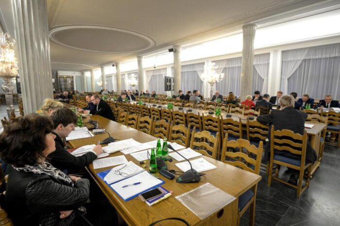 przepakowywanie owoców i warzyw, oznakowanie owoców i warzyw, sejmowa komisja rolnictwa