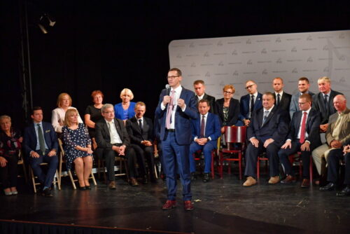 mateusz morawiecki, ministerstwo rozwoju, rząd pis