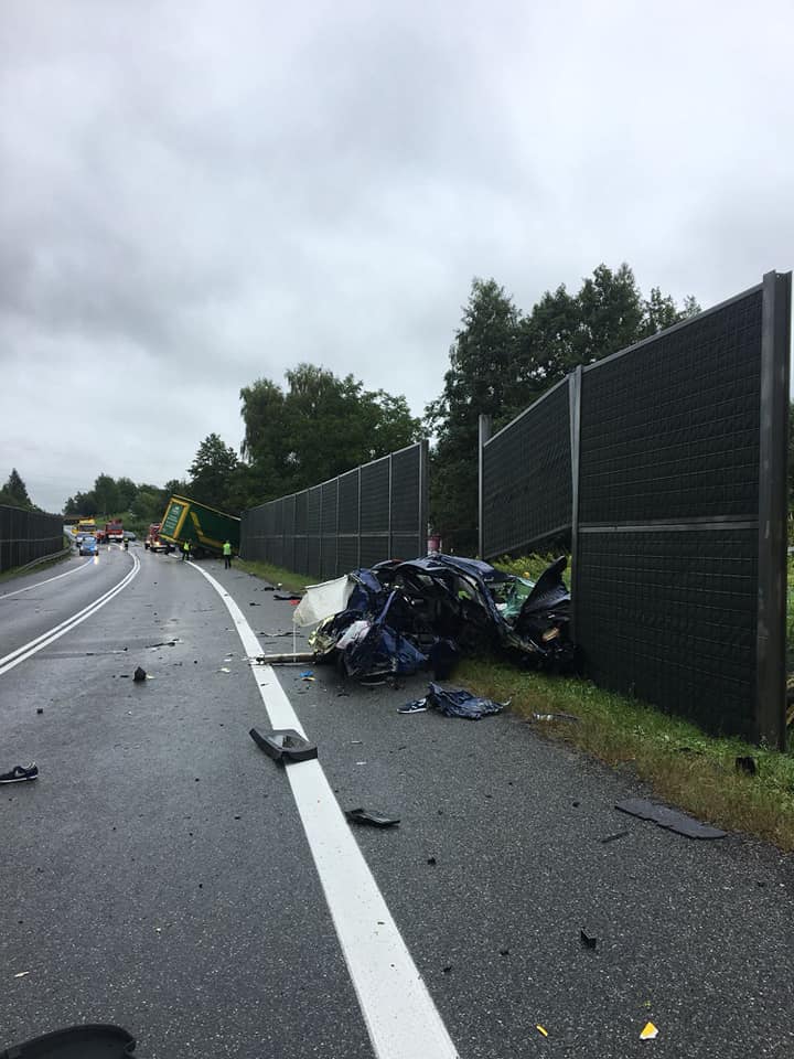 wypadek, małopolskie, wypadek ciężarówki z bydłem, obwodnica bochni
