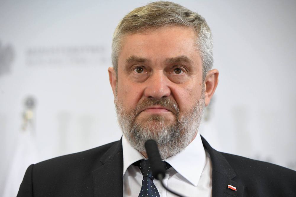 odstrzał dzików, walka z asf, populacja dzików, jan krzysztof ardanowski, koła łowieckie, myśliwi