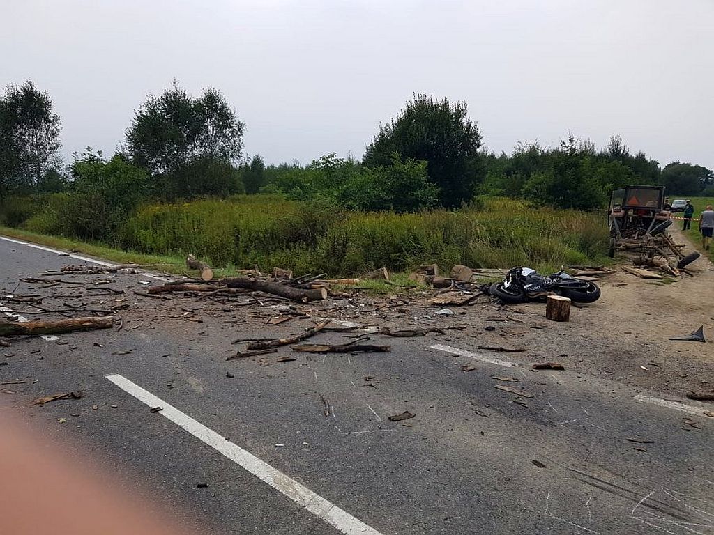 motocykle kontra maszyny rolnicze, wypadki z udziałem maszyn rolniczych, jasło, świecie, podkarpacie
