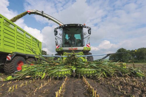 Kombaj Claas Lexion