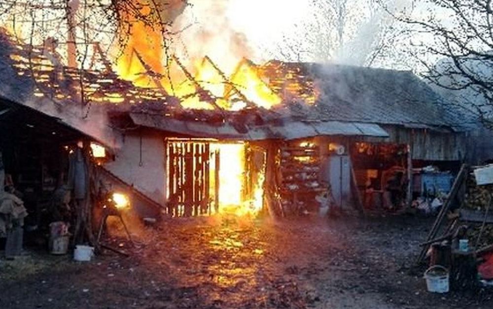 pożar, warmińsko-mazurskie, policja, kradzież paliwa, Elbląg