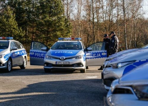 kradzież, policja, przestępstwo, gmina Błędów, kradzież koparko-ładowarki