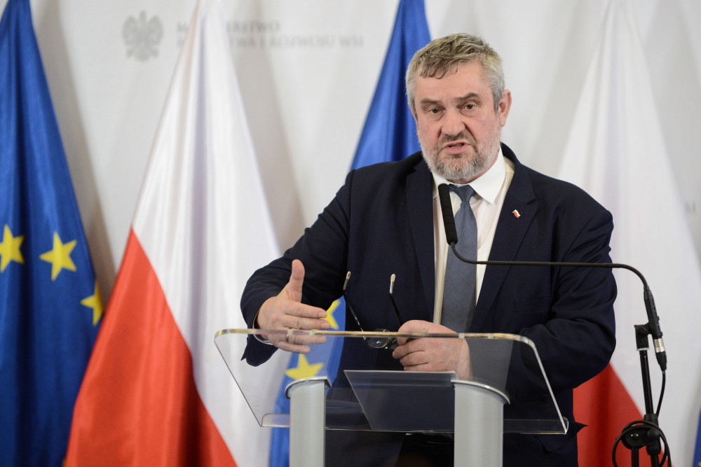walka z asf w polsce, jan krzysztof ardanowski, hodowla trzody chlewnej, protesty rolników
