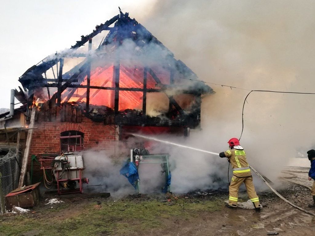 pożary w gospodarstwach, Pawłowo-Poręba, powiat przasnyski, Szyleny-Kolonia, braniewo