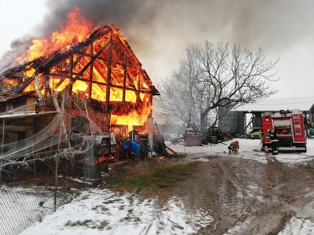 pożary w gospodarstwach, Pawłowo-Poręba, powiat przasnyski, Szyleny-Kolonia, braniewo