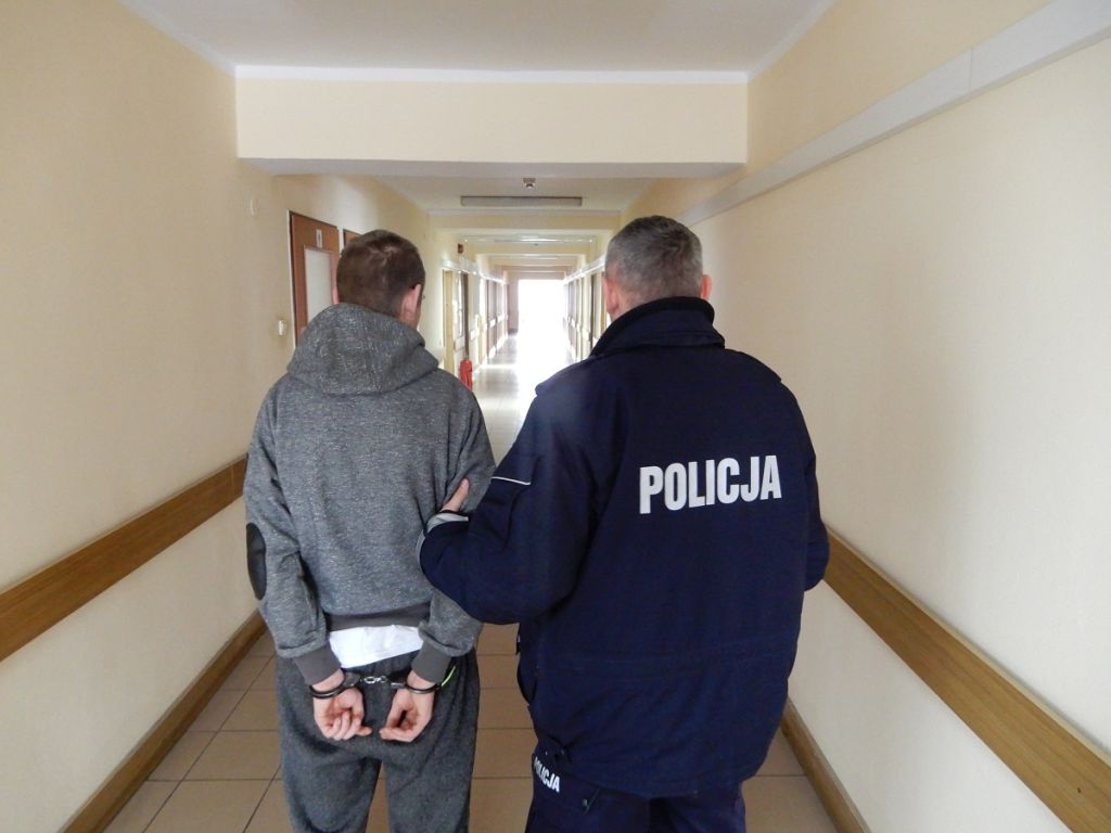 kradzież ciągników, izbica kujawska, włocławek, Tomasz Tomaszewski, KMP Włocławek