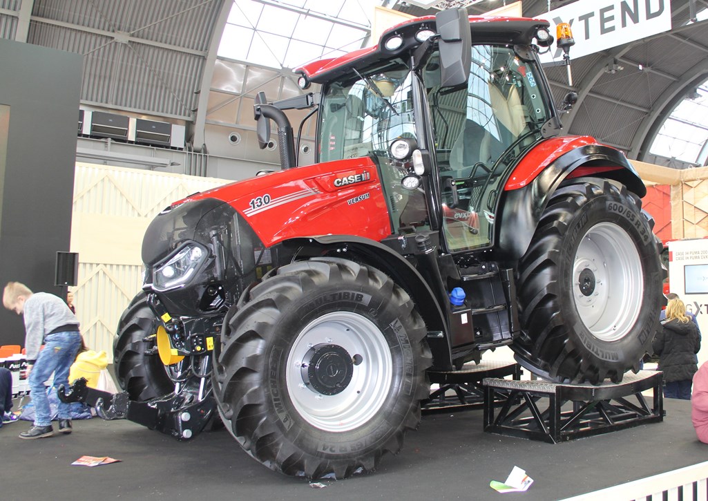 Case IH Versum 130