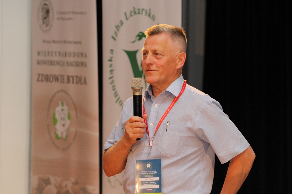 Konferencja Polanica Zdrój 2019, okres międzyciążowy u bydła, prof. dr hab. Jan Twardoń, bydło mleczne