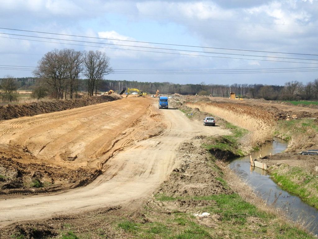 wały cofkowe, powódź, dolnośląskie, inwestycje
