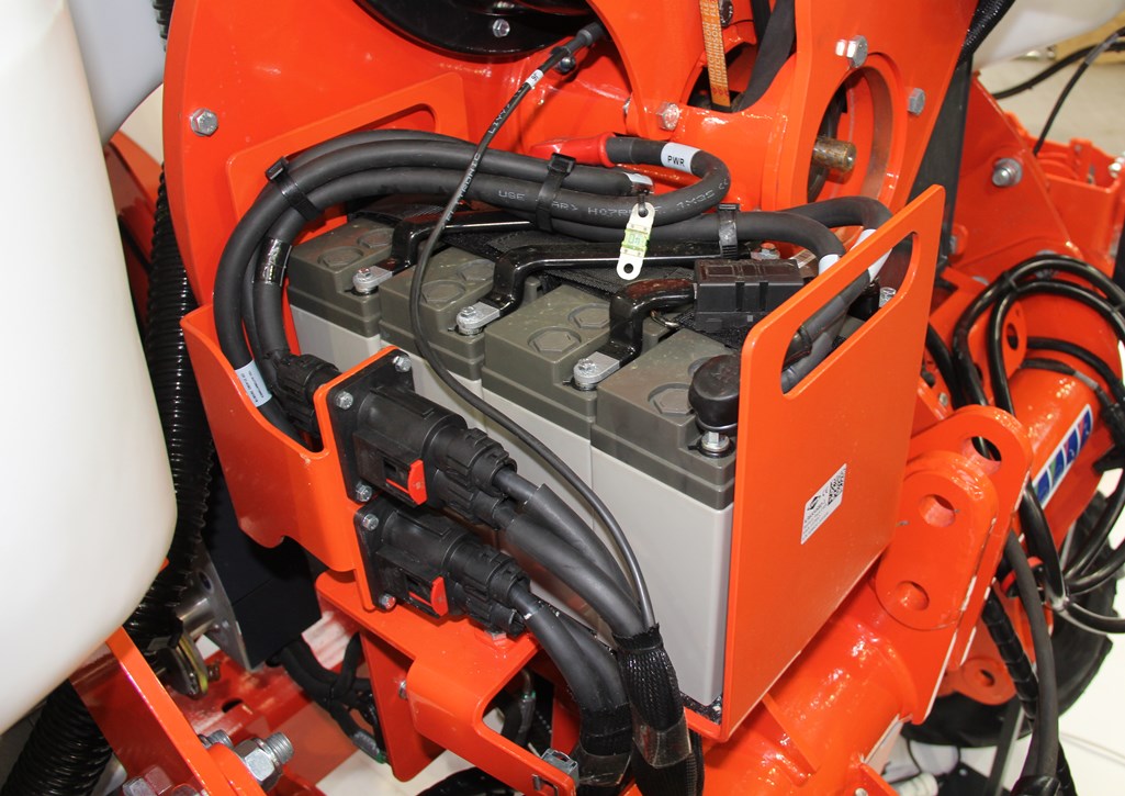 Kuhn Maxima 3 E