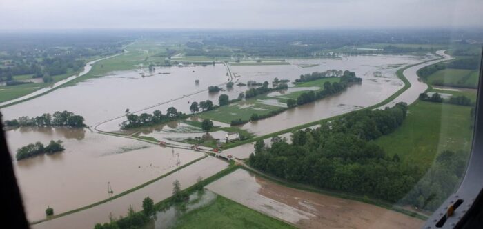 powódź, uprawy, zanieczyszczone owoce i warzywa, Główny Inspektorat Sanitarny, gis