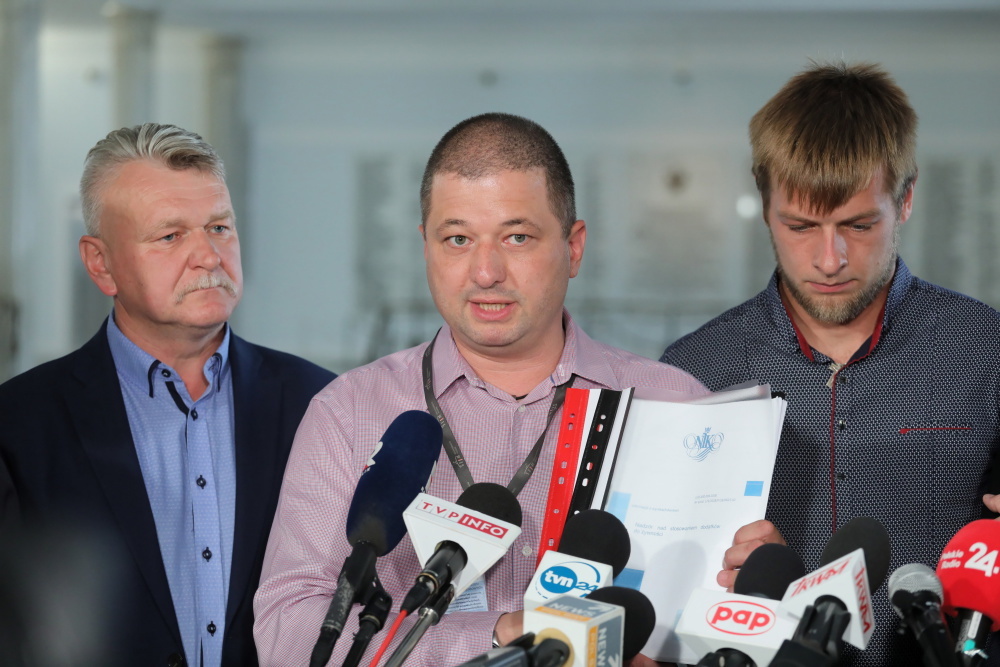 wybory parlamentarne, Konfederacja Wolność i Niepodległość, Grzegorz Braun, Janusz Korwin-Mikke, Krzysztof Bosak
