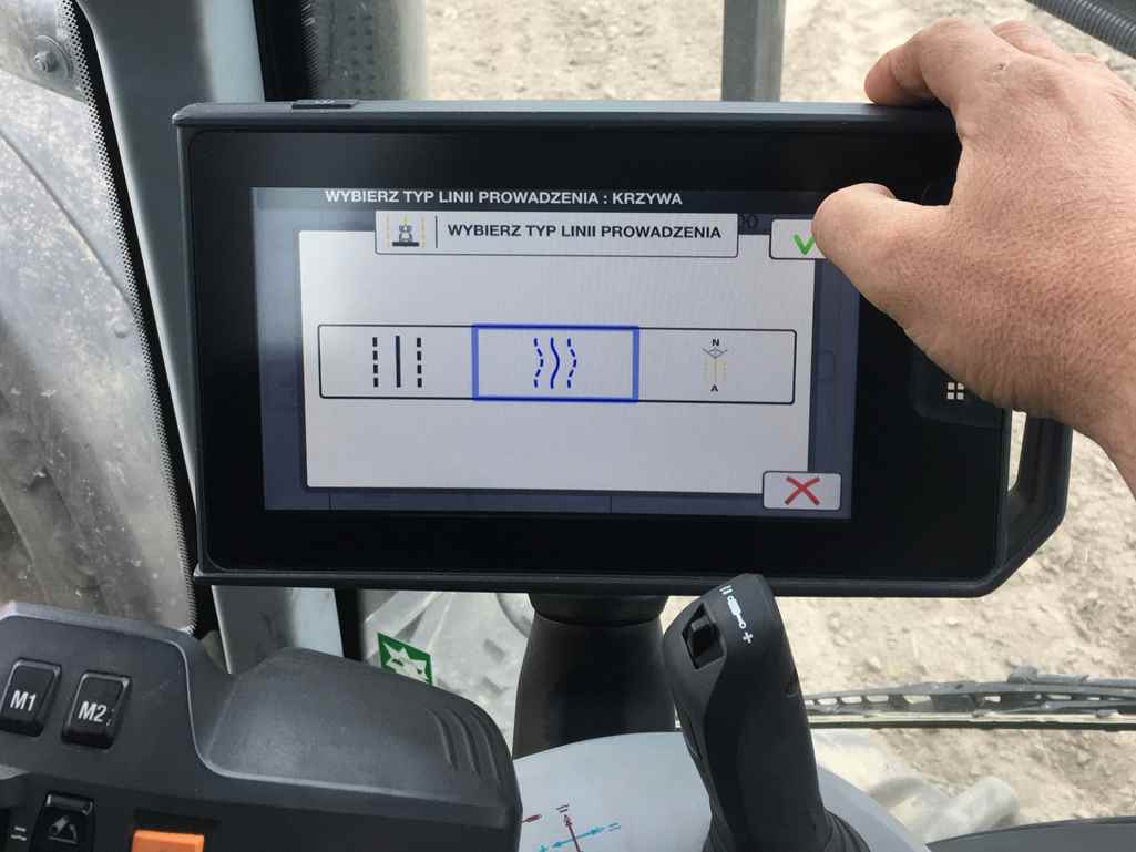 Valtra_dwa terminale_ISOBUS
