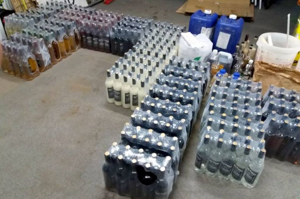 bimbrownia  w lesie, Gródek, powiat białostocki, KAS, nielegalna produkcja alkoholu