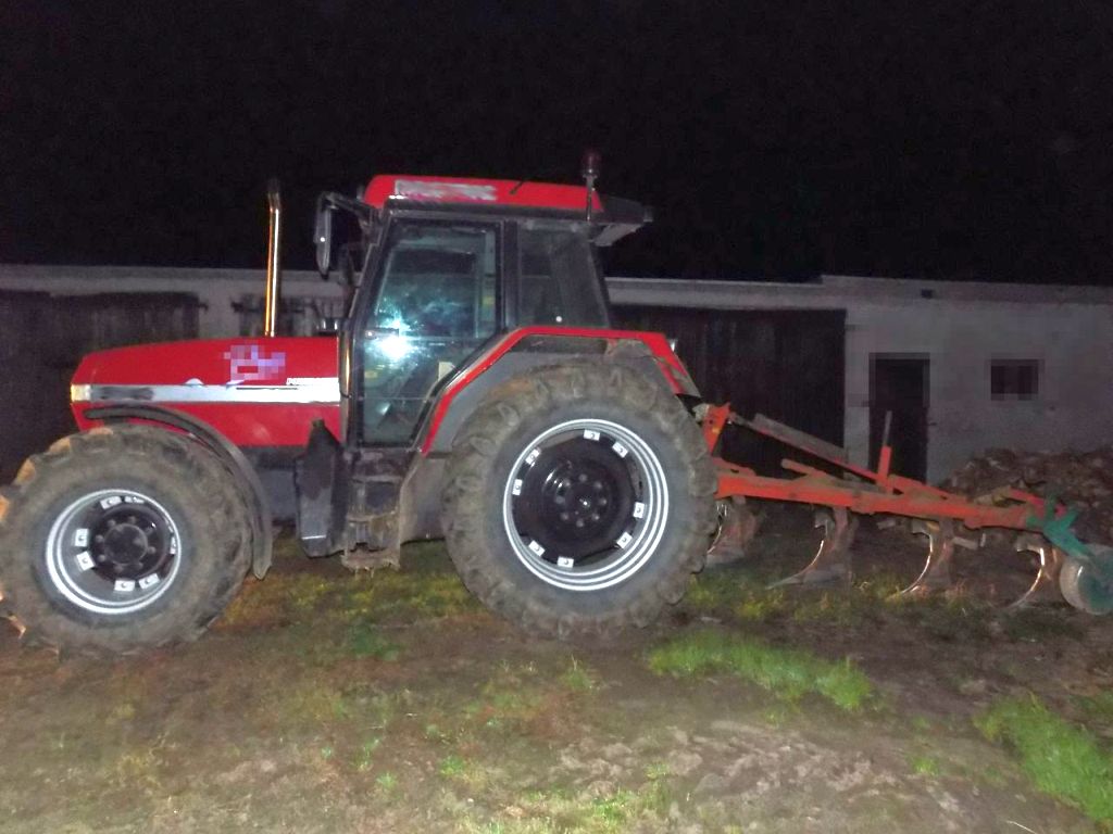 bielice, gmina Biskupiec, pijany traktorzysta, zaorana droga, KPP w Nowym Mieście Lubawskim