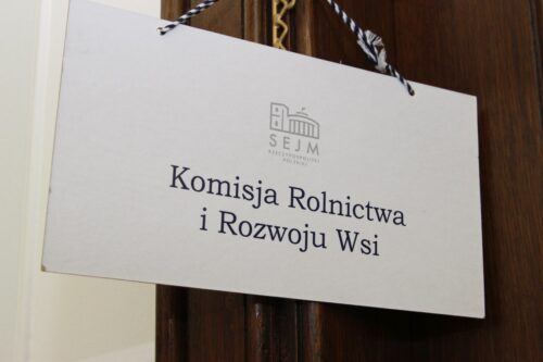 ustawa o ochronie zwierząt, piątka dla zwierząt, sejmowa komisja rolnictwa, robert telus