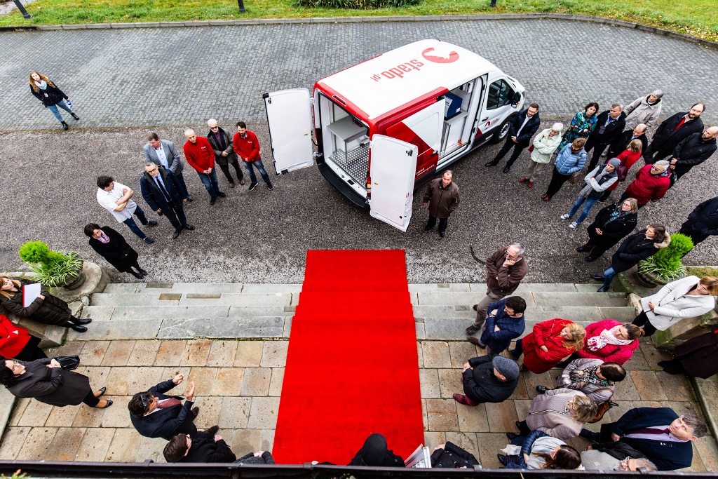 Mobilne Centrum Analizy Mleka, MCAM, Farm Innovations, Instytut Zootechniki Państwowy Instytut Badawczy, badanie mleka