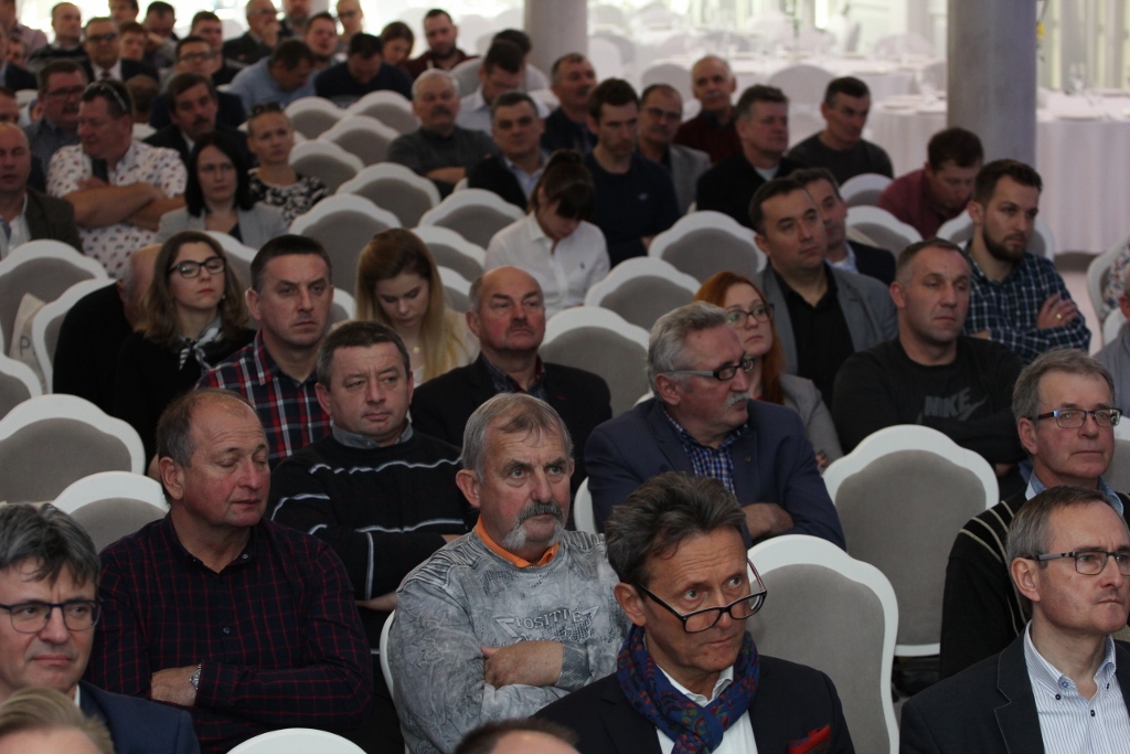 Krajowe Zrzeszenie Producentów Rzepaku i Roślin Białkowych, śruta rzepakowa, żywienie zwierząt, pasze rzepakowe