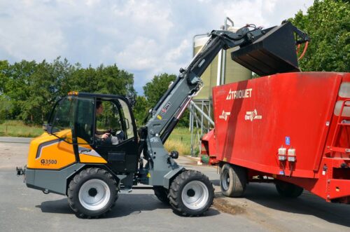 Ładowarka Giant G3500 Tele z wysuwanym ramieniem roboczym