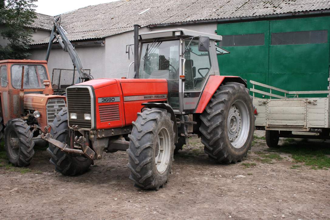 Massey Ferguson MF 5713 SL