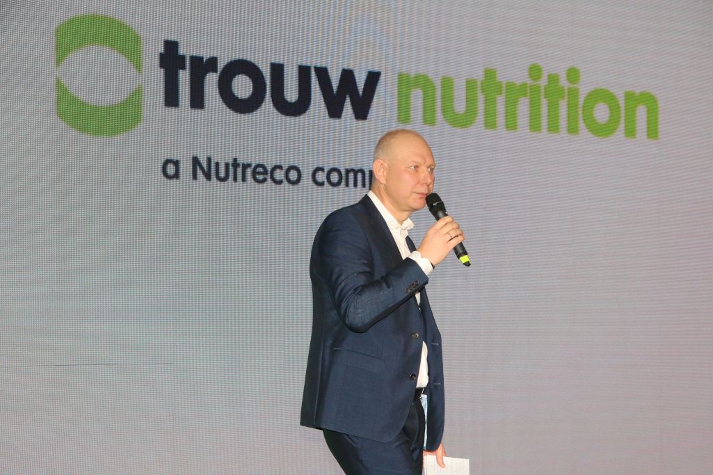 Trouw Nutrition, Uniejów, żywienie zwierząt, konferencja, bydło mleczne, lidermix, Hendrix, polfamix, cielęta, jałówki