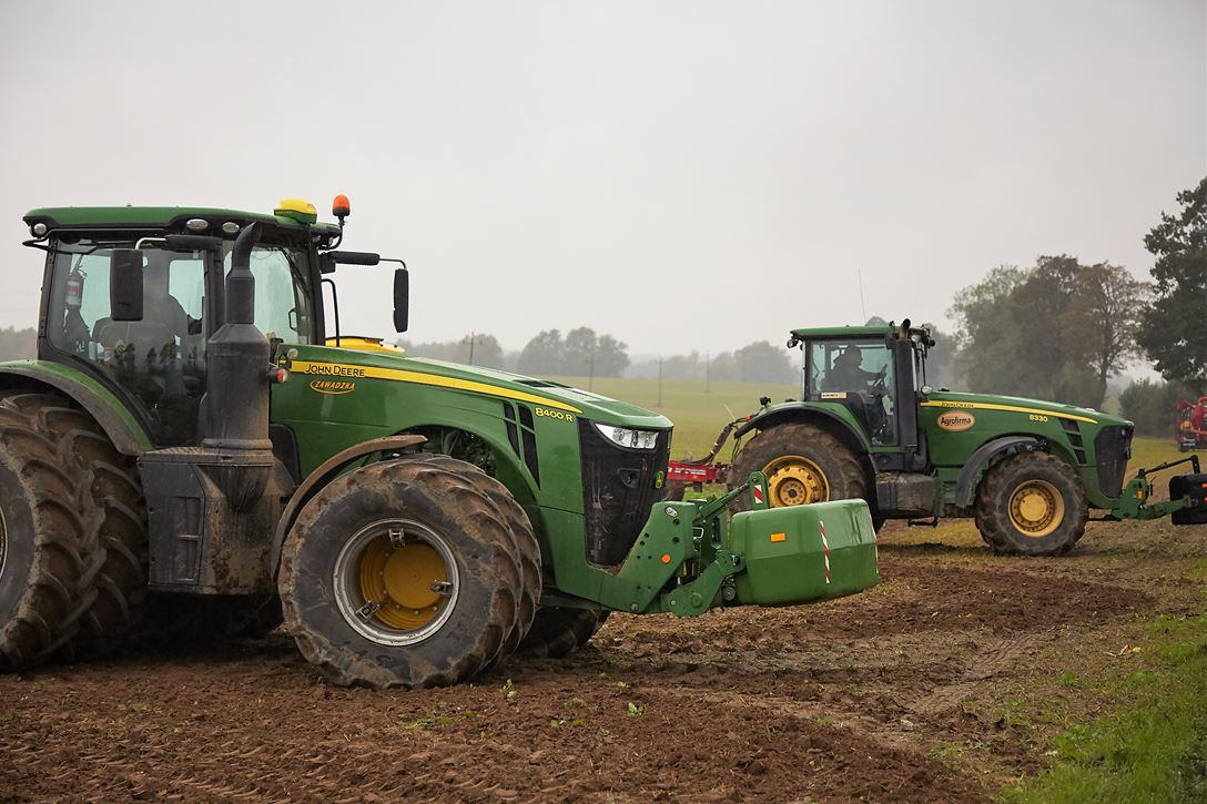 ciagnik john deere_agrofirma witkowo