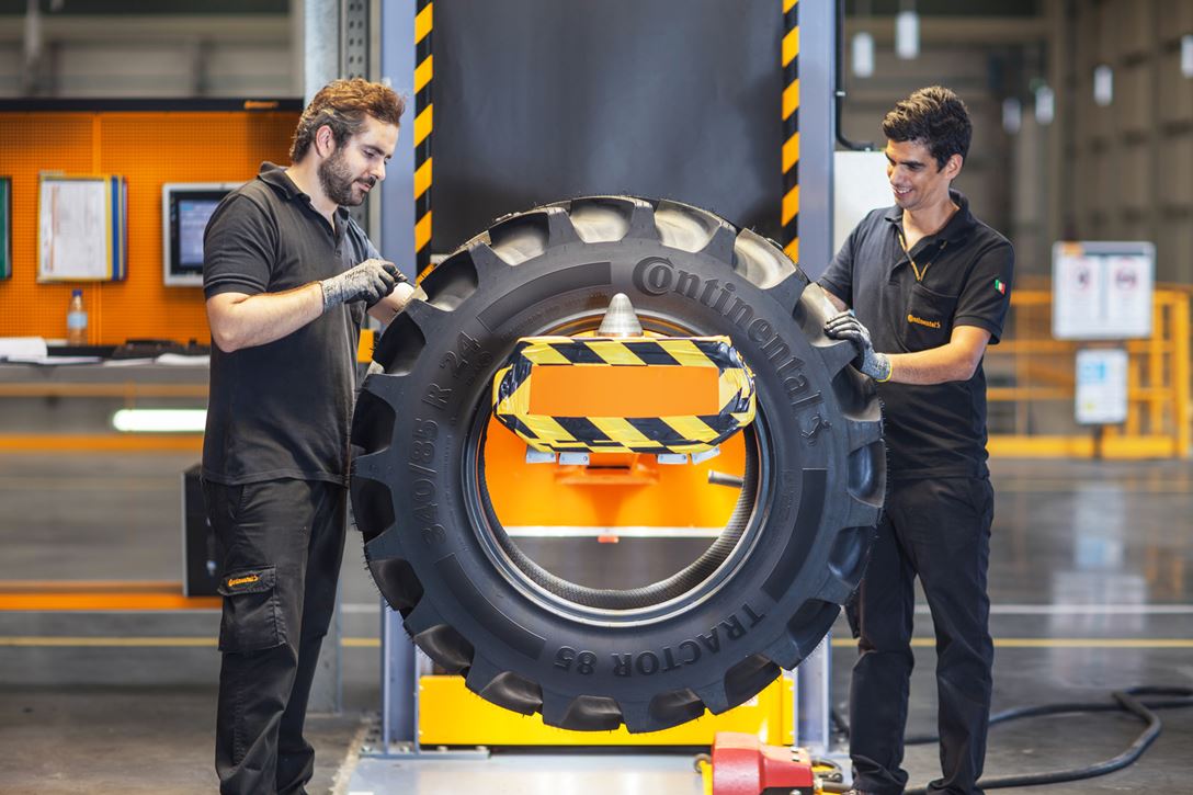 Continental_fabryka opon rolniczych