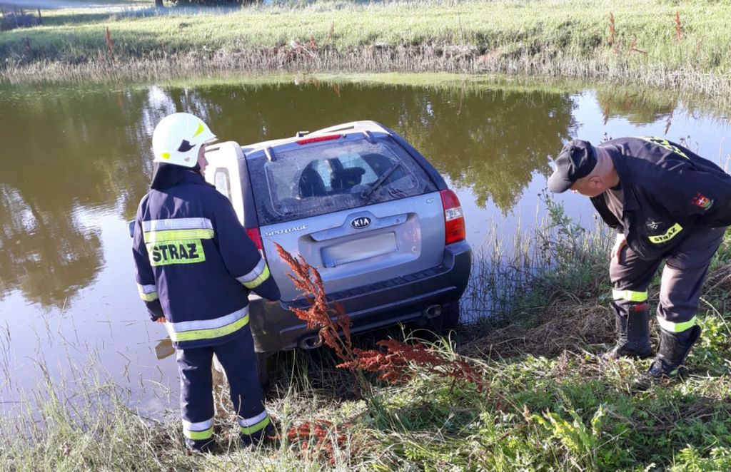 kia w stawie, kumiała, powiat sokólski, KPP Sokółka