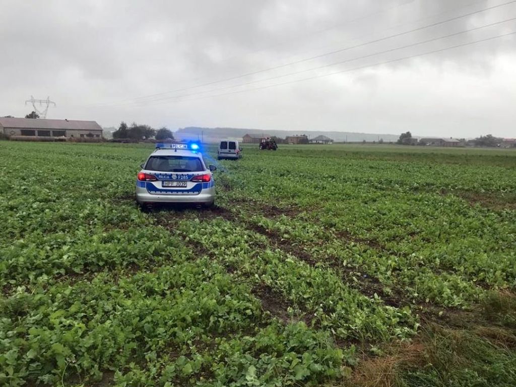 pijani kierowcy, gmina tuszyn, Stary Dzierzgoń, powiat sztumski, kanal Ulgi w Otmuchowie