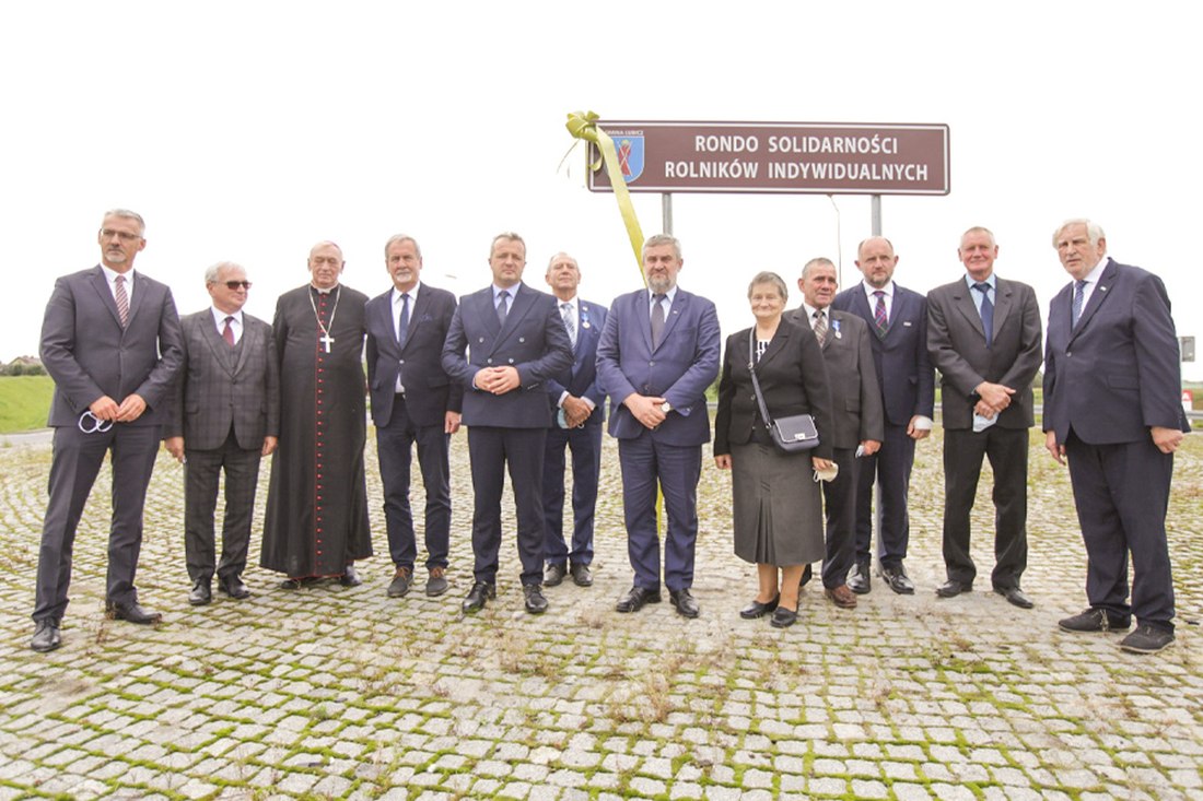 kujawsko-pomorskie, rondo solidarności rolników indywidualnych, historia