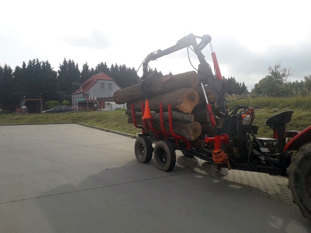 kontrole ciągników rolniczych, transport drewna, przewóz jabłek, Inspekcja Transportu Drogowego