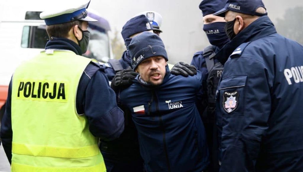 protest rolników, blokada dróg, blokady dróg, agrounia