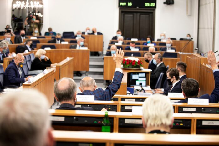 Ustawa lokal za grunt, senat, budownictwo mieszkaniowe